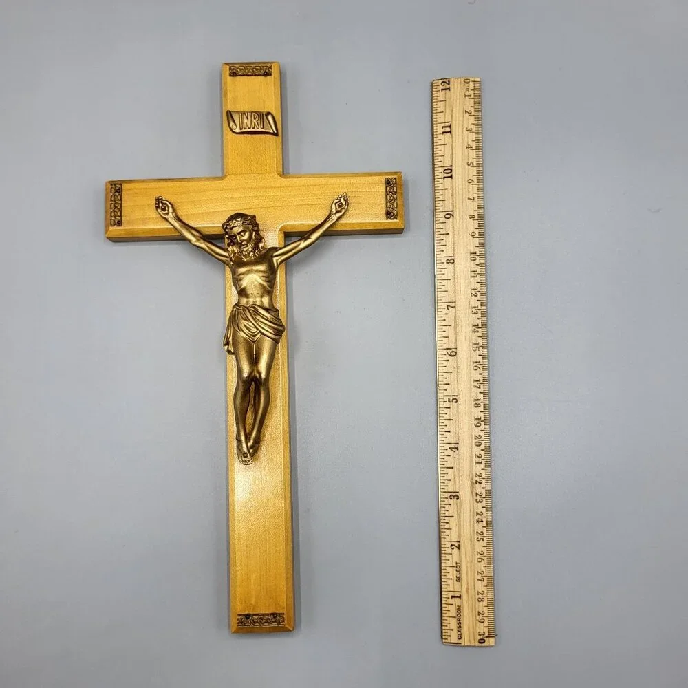 Vtg MCM Wooden Wall Cross Jesus Christ Figure Catholic Religious 12